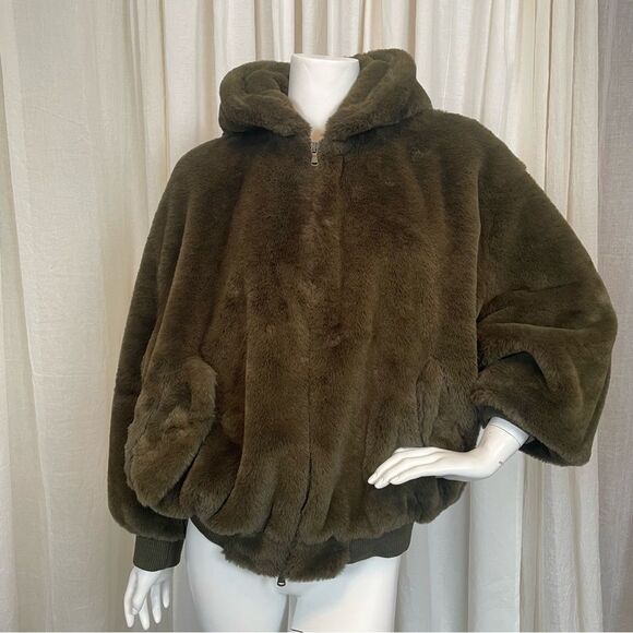 History Repeats by Michele Rossi Green Faux Fur Bomber Made in Italy Size 38 - Picture 1 of 10